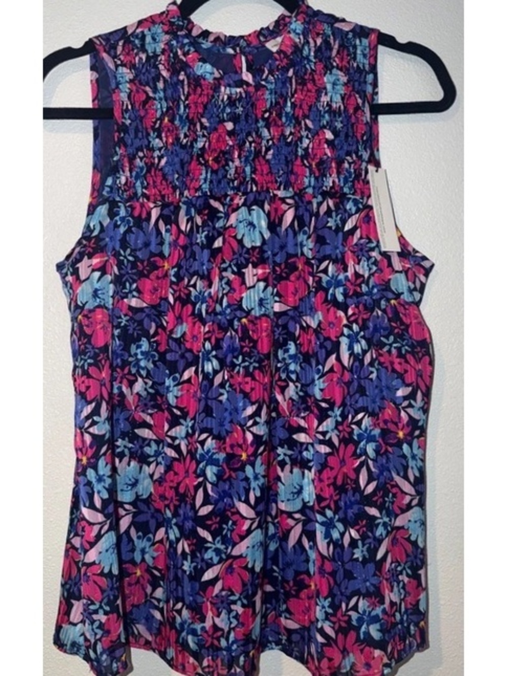 Cupcakes and Cashmere Multicolor Floral Smocked Sleeveless Blouse Women’s Small